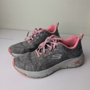 Skechers Women's Arch Fit-Comfy Wave Sneakers, Size 7 | Used Sneakers